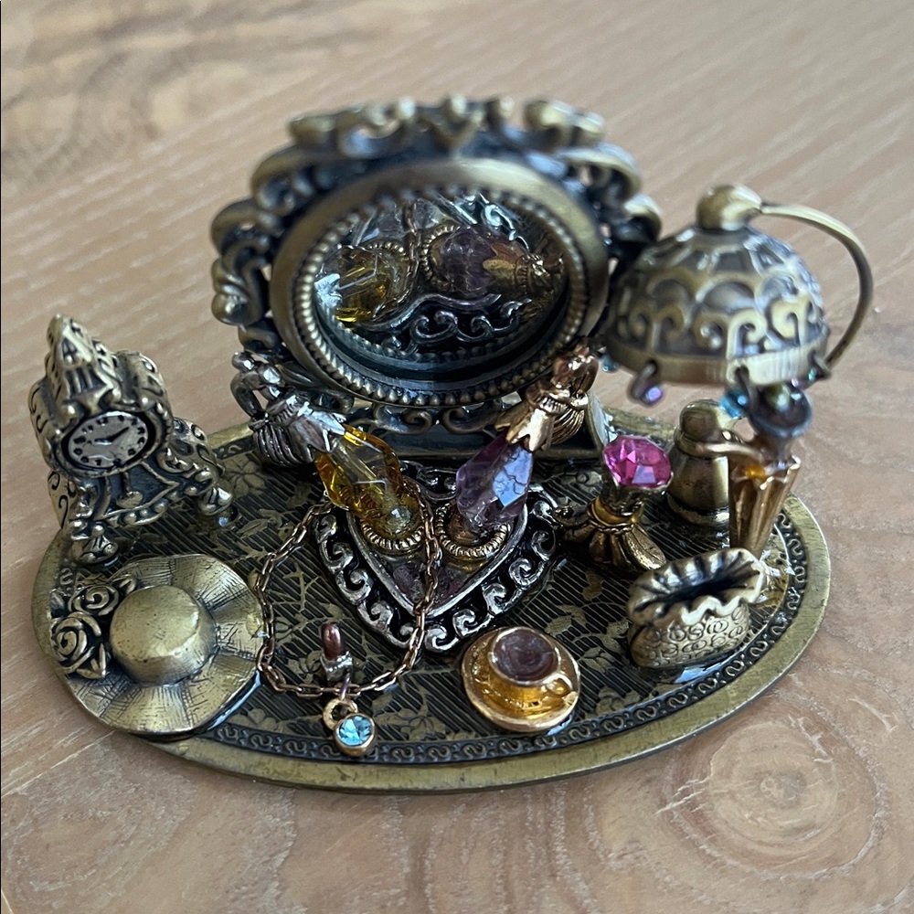 Vintage Christhomas Corp brass jewellery Vanity Trinket Box - Picture 4 of 4